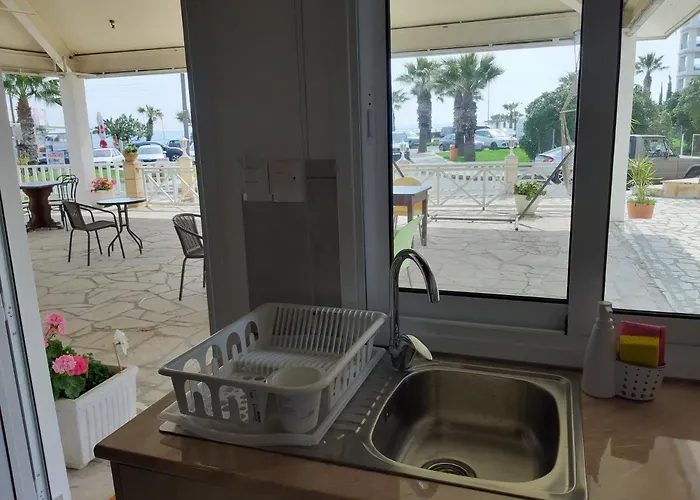 Zorbas Sea View No 5 아파트