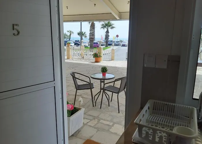 Zorbas Sea View No 5 Апартаменты *